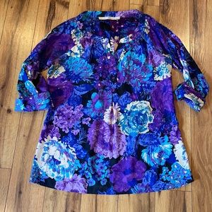 Women’s blouse